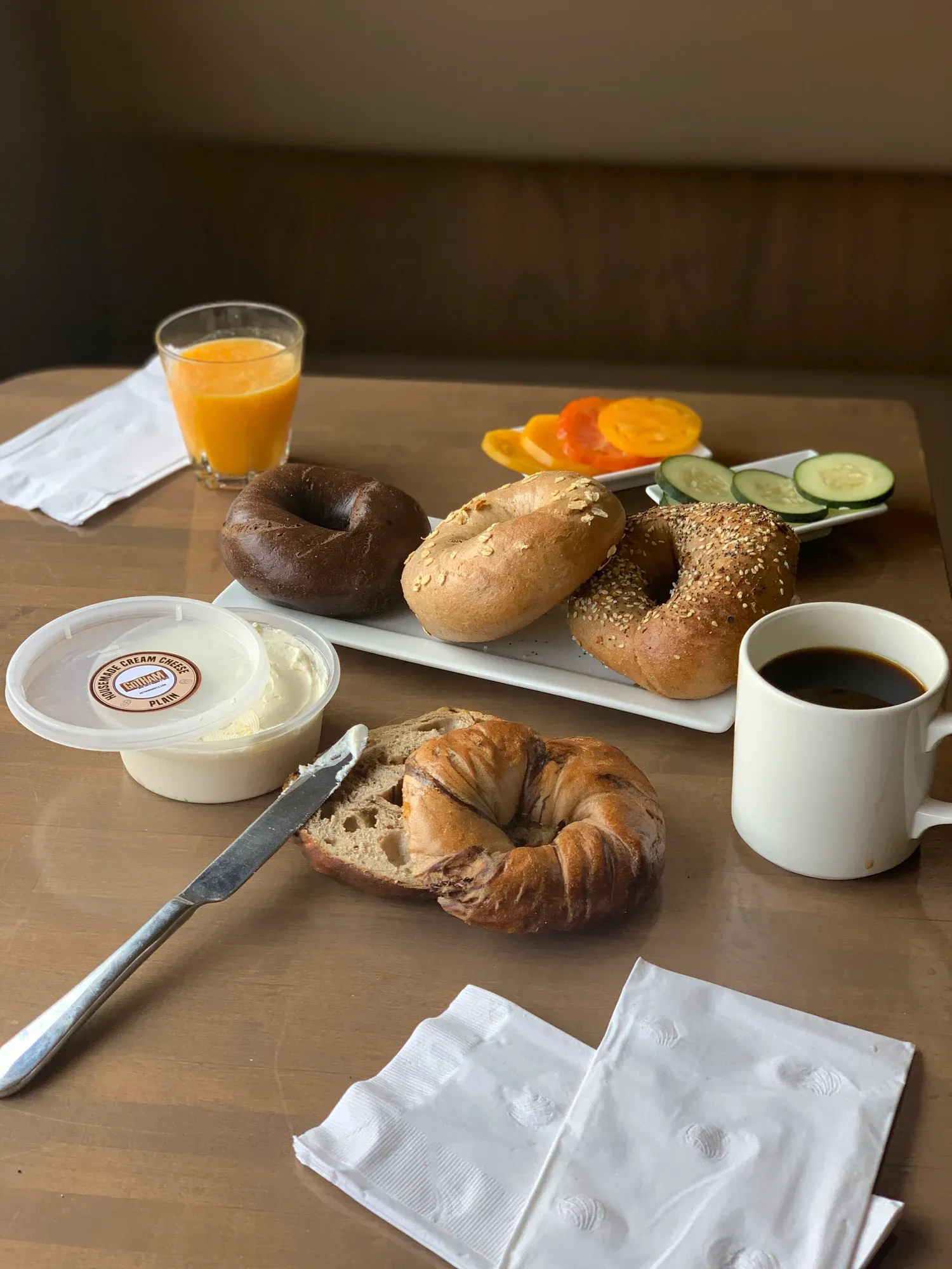 Brunch scene at Gotham Bagels Lakeview